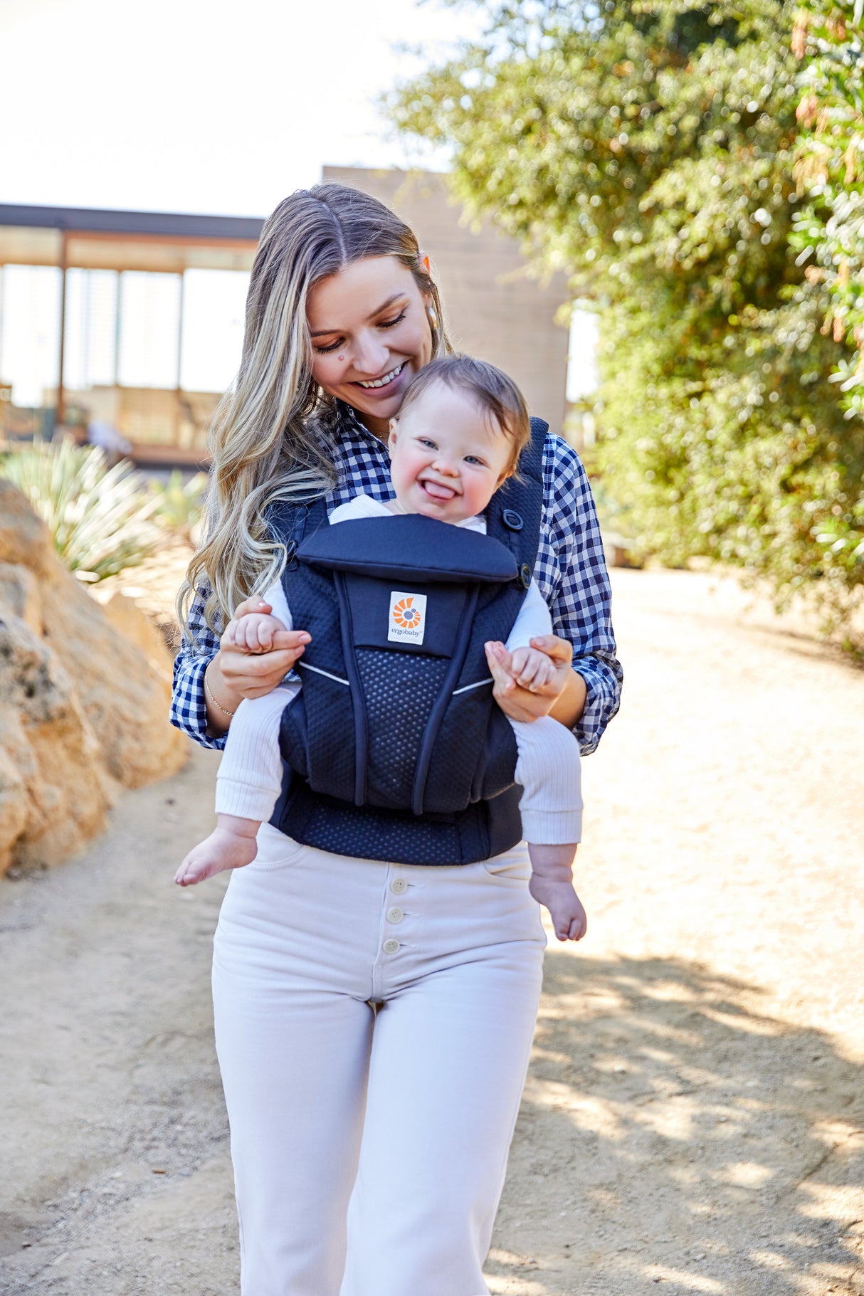 Ergobaby Omni Breeze - Mitternachtsblau